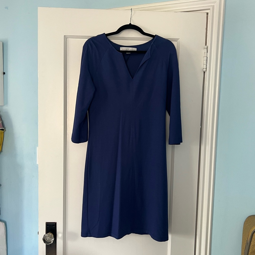 Leslie Evers Casual Dress. Size medium in great condition. No flaws.